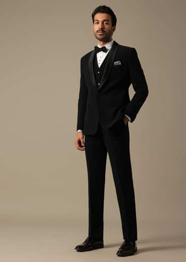 Elegant Tuxedo For Grooms