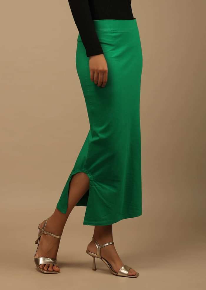 Emerald Green Shapewear Saree Petticoat In Cotton Lycra With Elastic Waistband And Slit