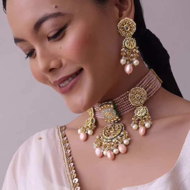 Gold-Finish Kundan Choker Necklace Set With Multicolor Meenakari Work In Mix Metal Gold-Finish Kundan Choker Necklace Set With Multicolor Meenakari Work In Mix Metal