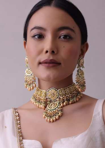 Gold-Finish Kundan Choker Necklace Set With Intricate Colourful Meenakari Work In Mix Metal