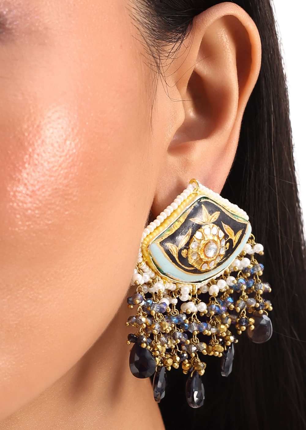 Gold And Black Kundan Necklace Earrings Set