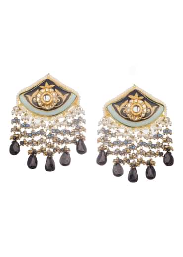 Gold And Black Kundan Necklace Earrings Set