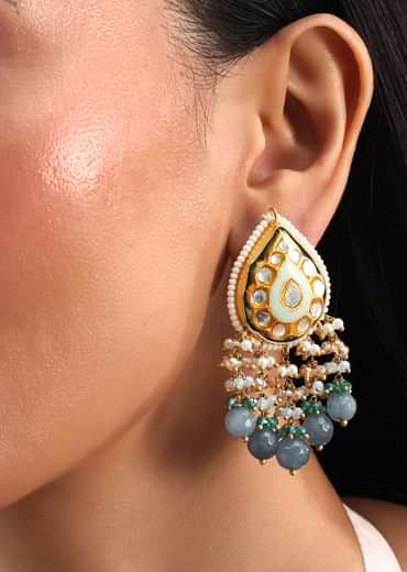 Gold And Blue Kundan Short Necklace Set In Mix Metal