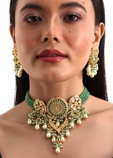 Gold And Green Short Kundan Necklace Set In Mix Metal