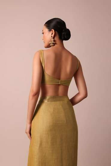 Gold Cotton Linen Saree With Zari Border And Unstitched Blouse Piece