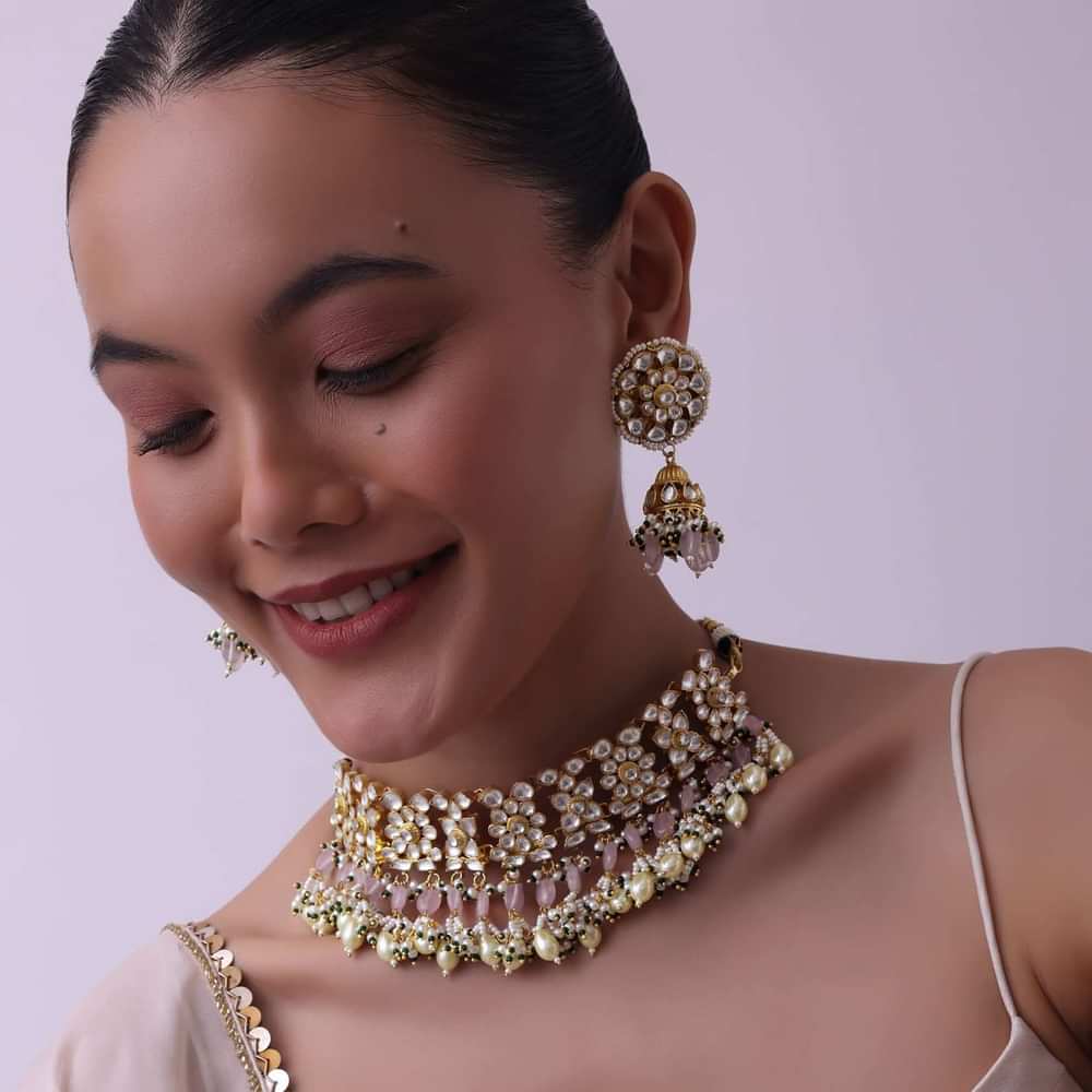 Gold Finish Choker With Pearls And Green Beads