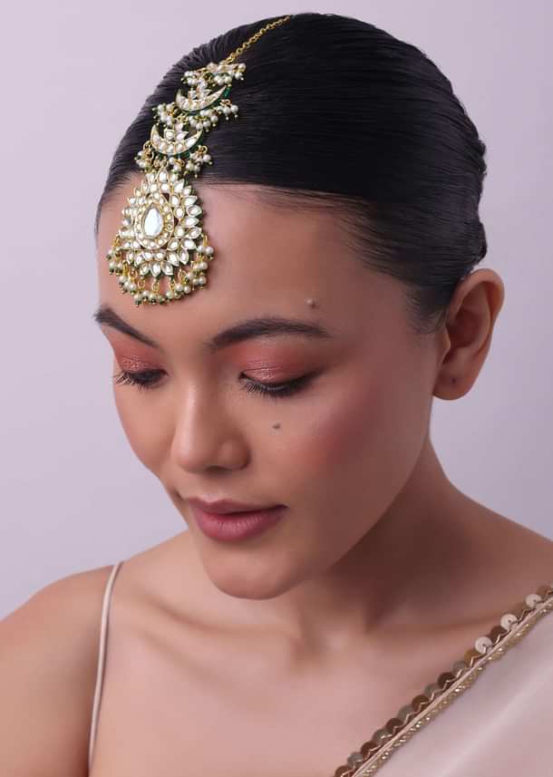 Gold Finish Green Kundan Maang Tikka Gold Finish Green Kundan Maang Tikka