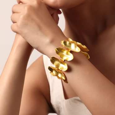Gold Finish Kada With Sculpted Detail