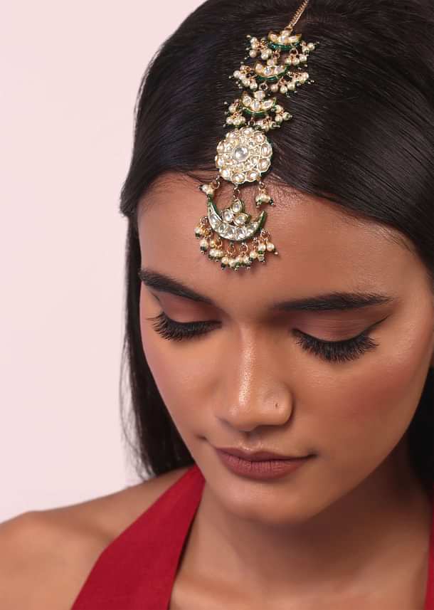 Gold Finish Kundan Maangteeka Gold Finish Kundan Maangteeka