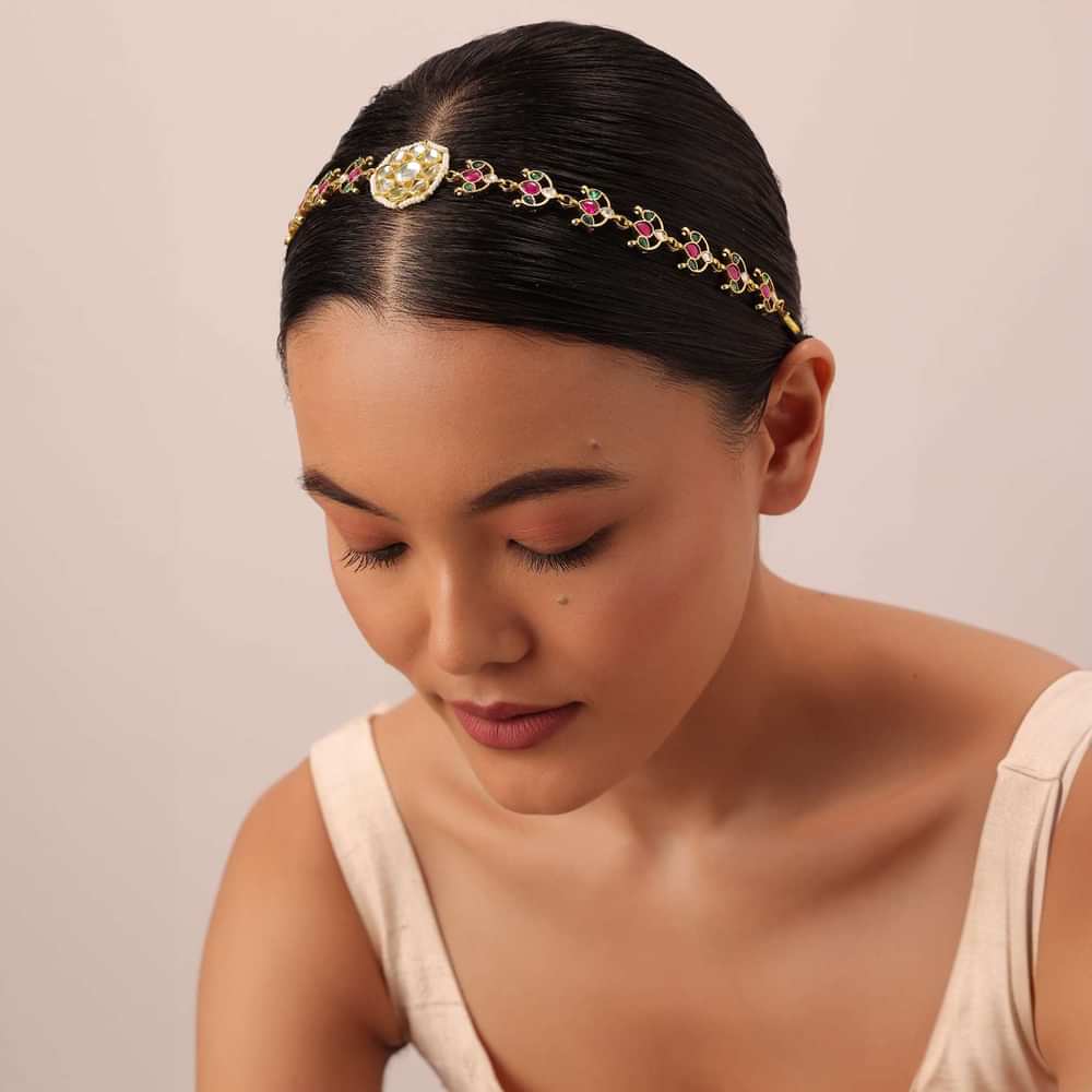 Gold Finish Kundan Mathapatti With Multicolor Floral Motif Stones