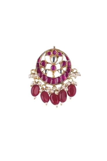 Gold Finish Kundan Necklace And Earring Set With Pearls