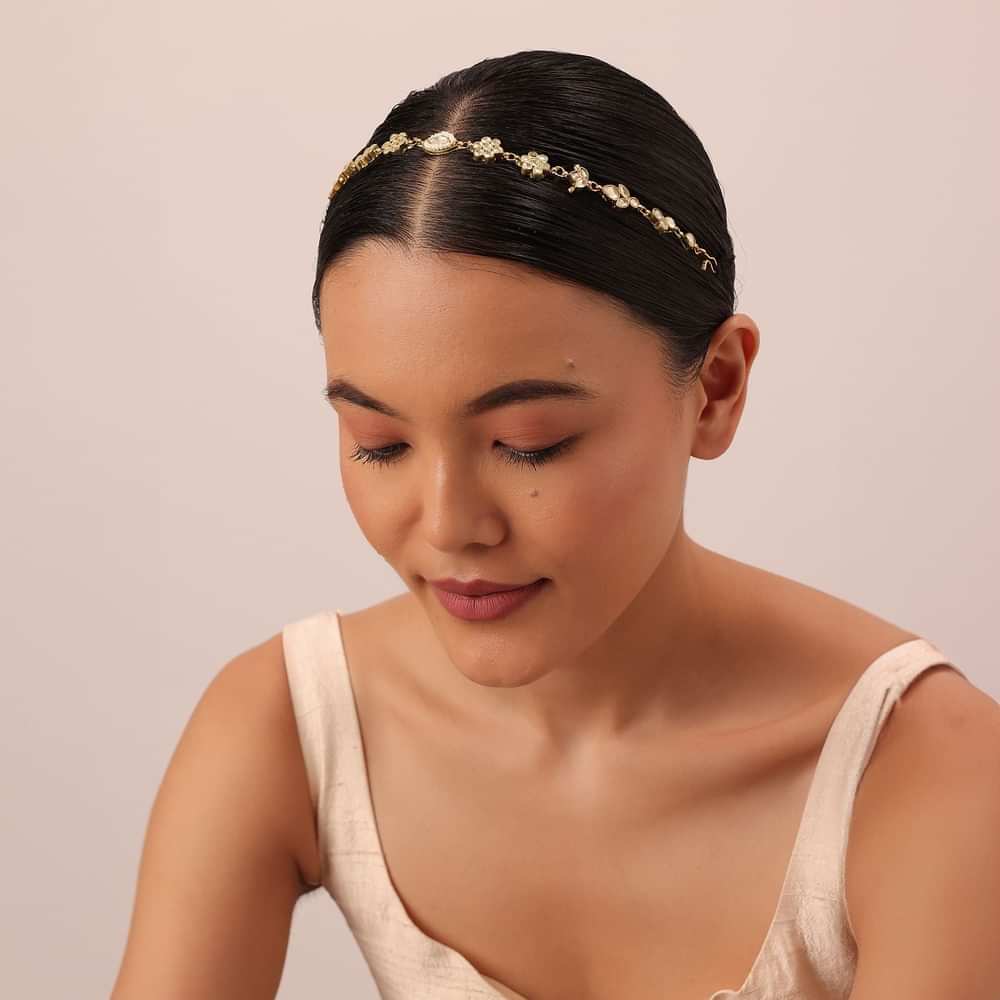 Gold Finish Mathapatti With Studded Kundan