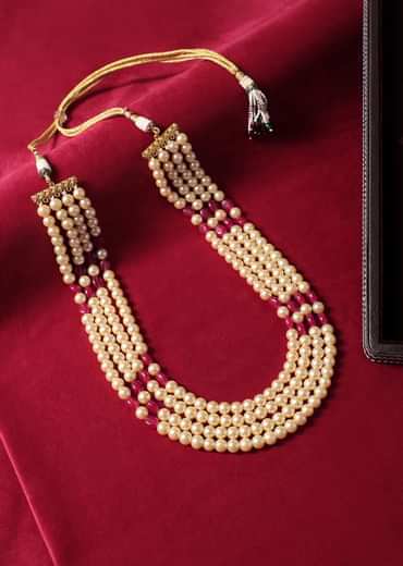 Gold Finish White And Red Mala In Mix Metal With Pearls And Beads