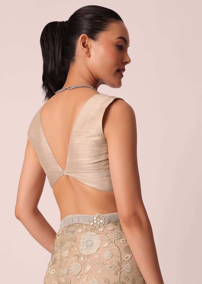 Gold Net Saree With Stone Studded And Florar work And Unstitched Blouse Piece