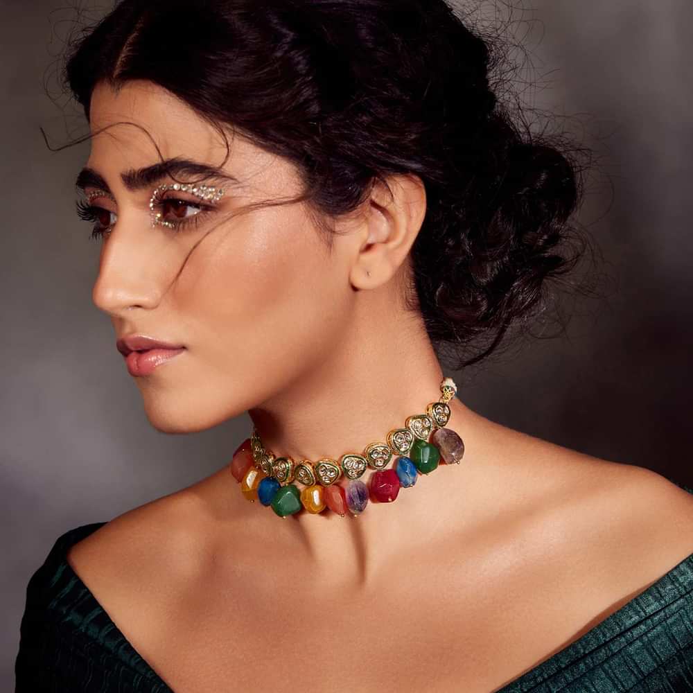 Gold Plated Multicolored Kundan Choker Necklace In Silver Alloy