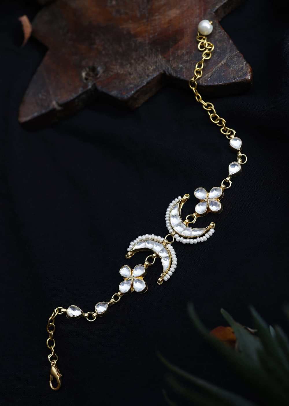 Gold Plated Silver Alloy Kundan Half Moon Bracelet With Pearls