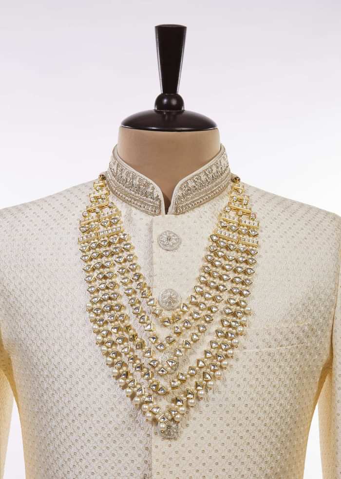 Gold Toned Multi Layered Kundan Mala