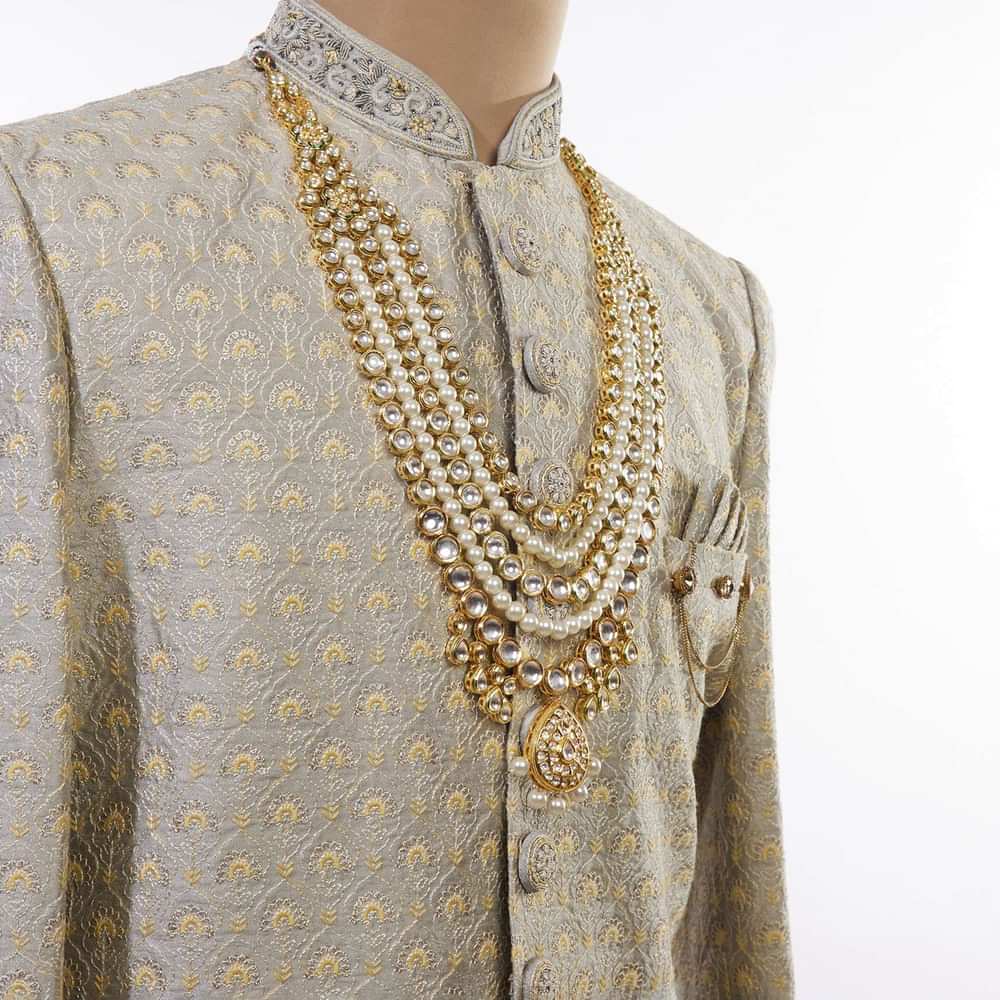 Gold Toned Multi Layered Pearl And Kundan Mala