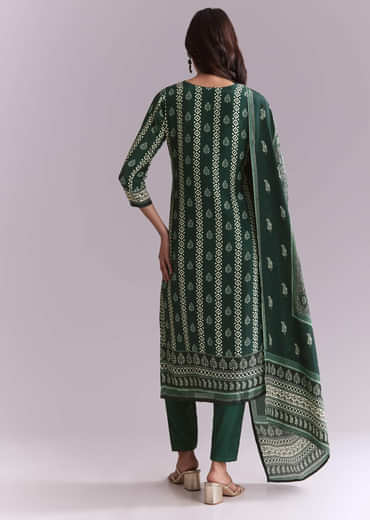 Green Crepe Kurta Set With Indie Print And Moti Detail