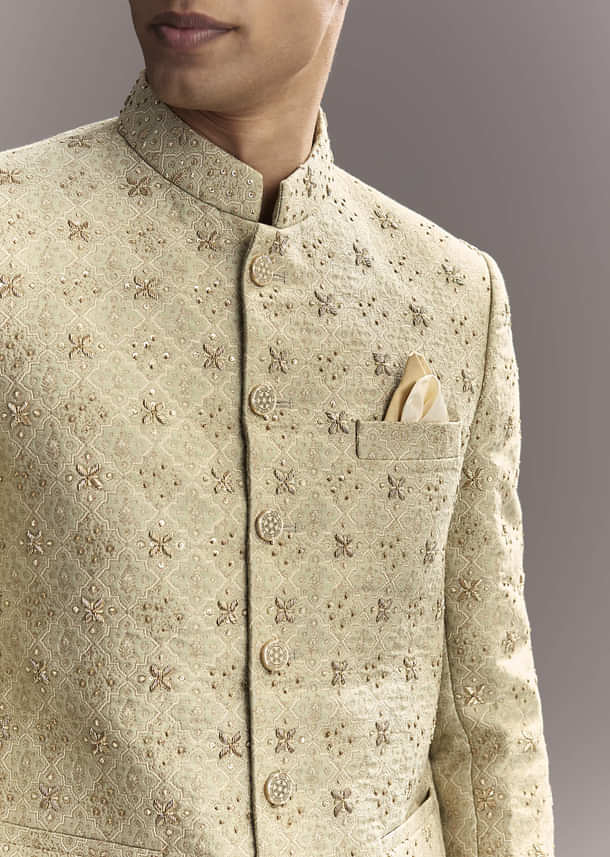 Green Jacquard Jodhpuri Suit For Men With Subtle Embroidery Green Jacquard Jodhpuri Suit For Men With Subtle Embroidery
