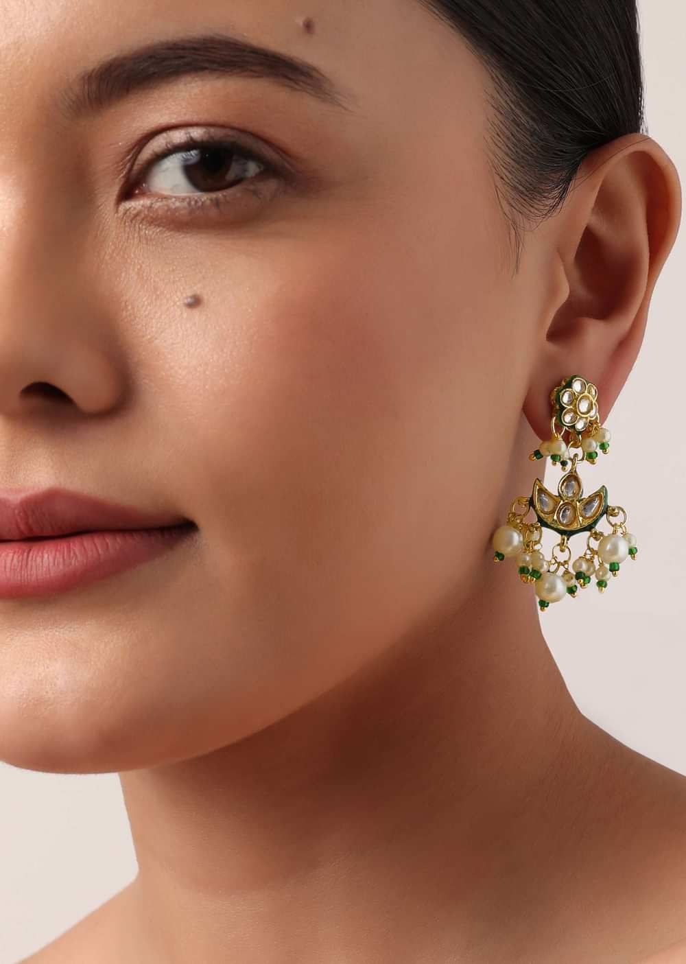 Green And Gold Kundan Short Necklace Set