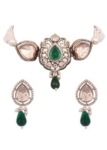 Green And Gold Uncut Polki Mix Metal Choker Set