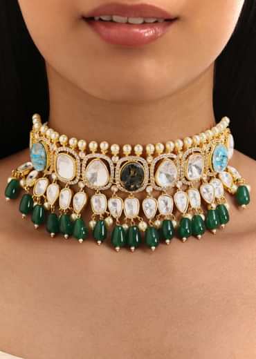 Green And Gold Uncut Polki Studded Necklace Set