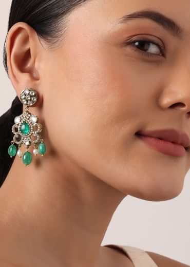 Green And White Choker Set With Encrusted Polki