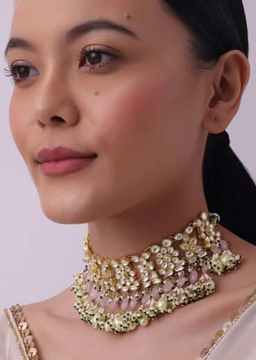 Green And White Kundan Choker Set In Mix Metal