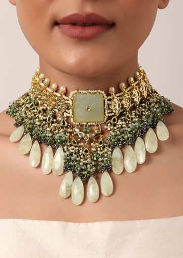 Green Bridal Choker Set With Beige Stones And Kundan