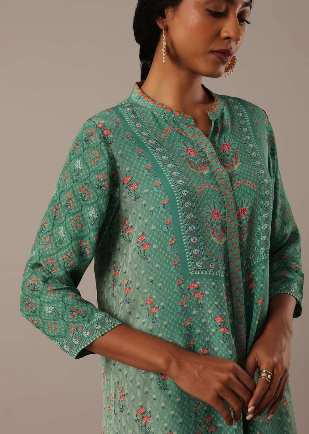 Green Chiffon Short Kurti And Pant Set With Floral Prints
