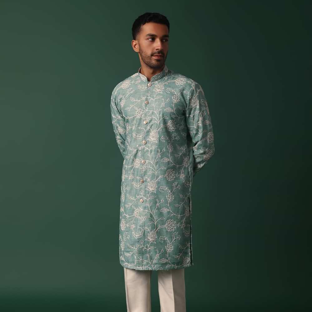 Green Cotton Silk Kurta Set With Intricate Thread Work