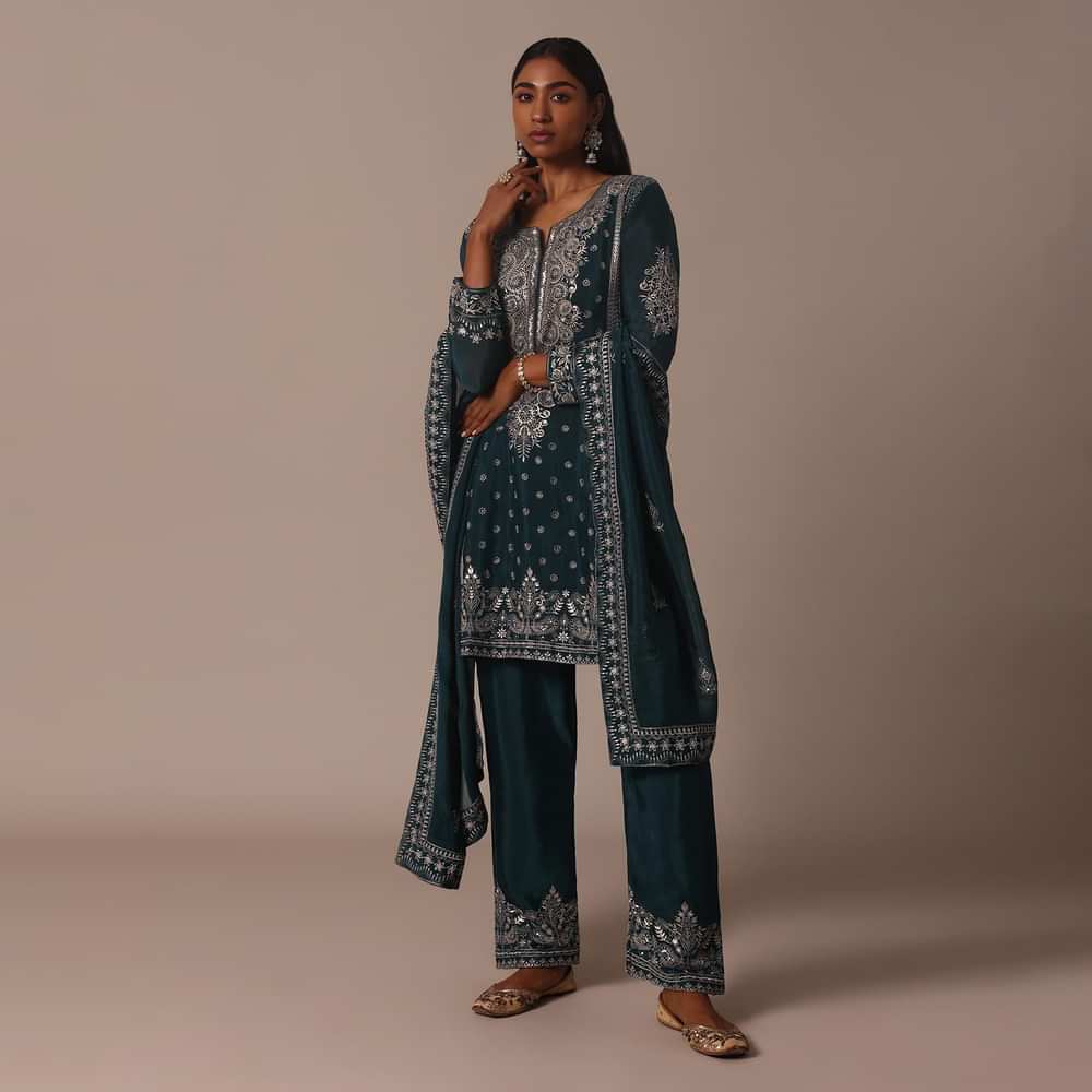 Green Embellished Pant Set With Thread Work Kurta