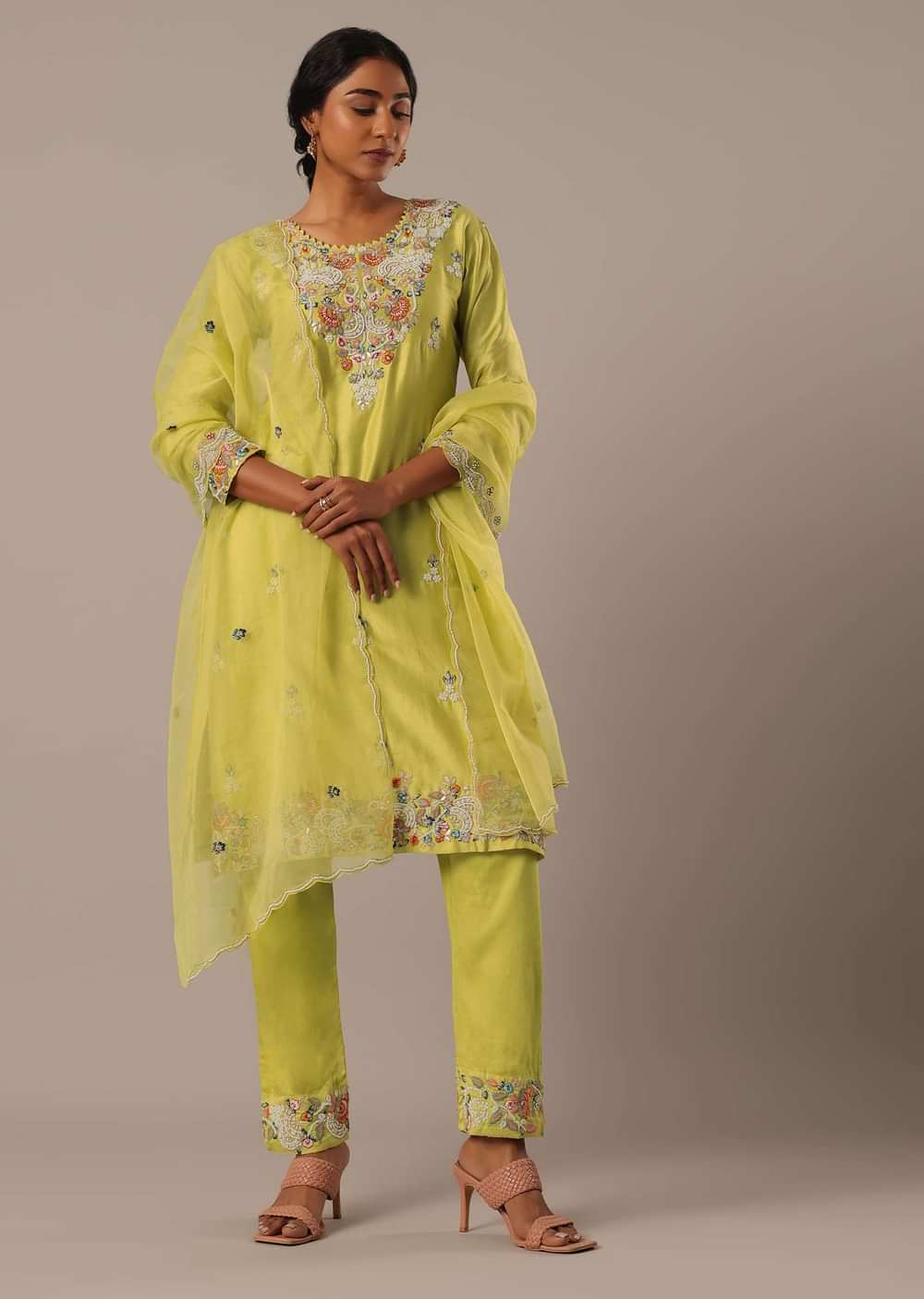 Green Hand Embroidered Kurta Set With Pearl Embellishments