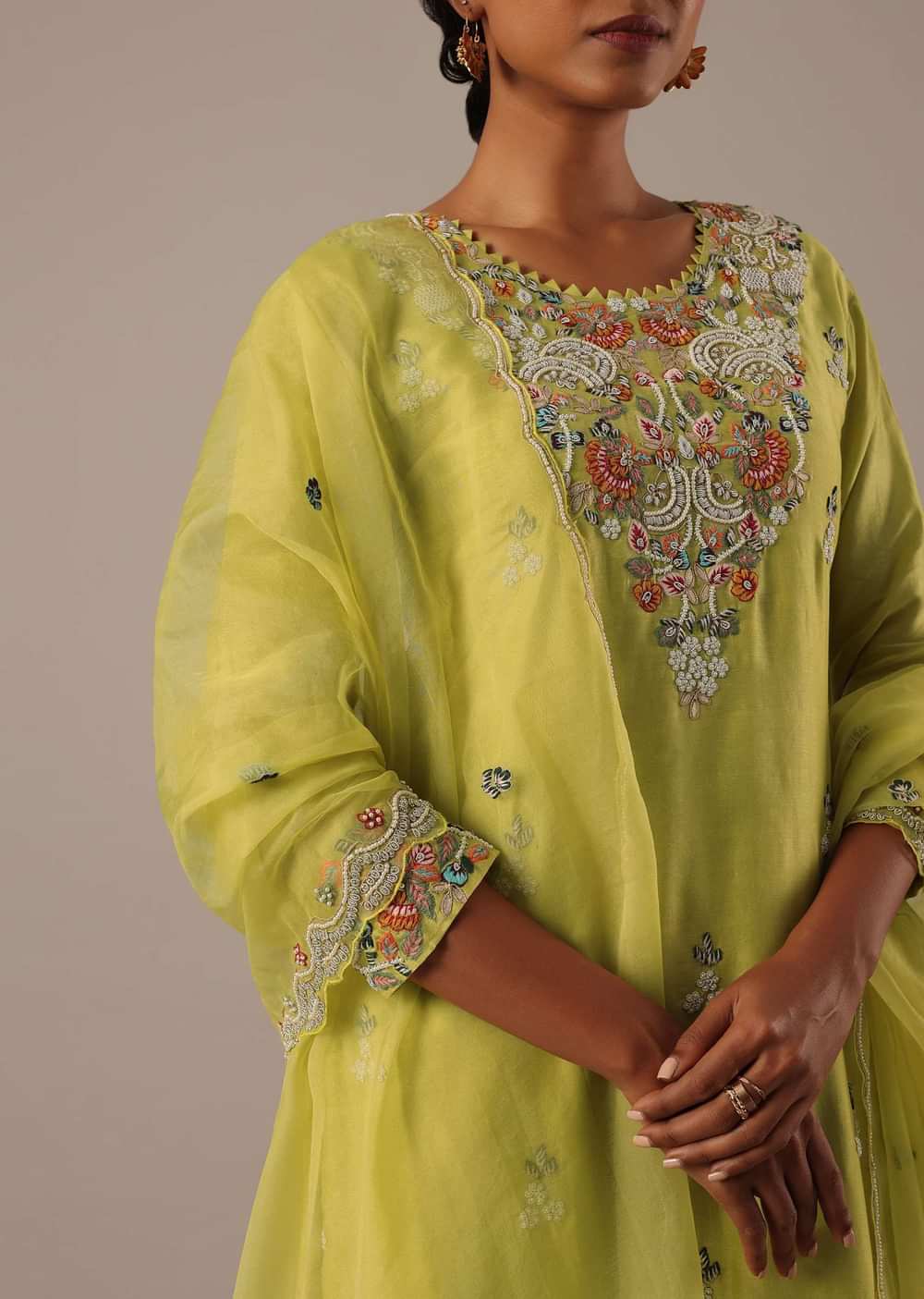 Green Hand Embroidered Kurta Set With Pearl Embellishments