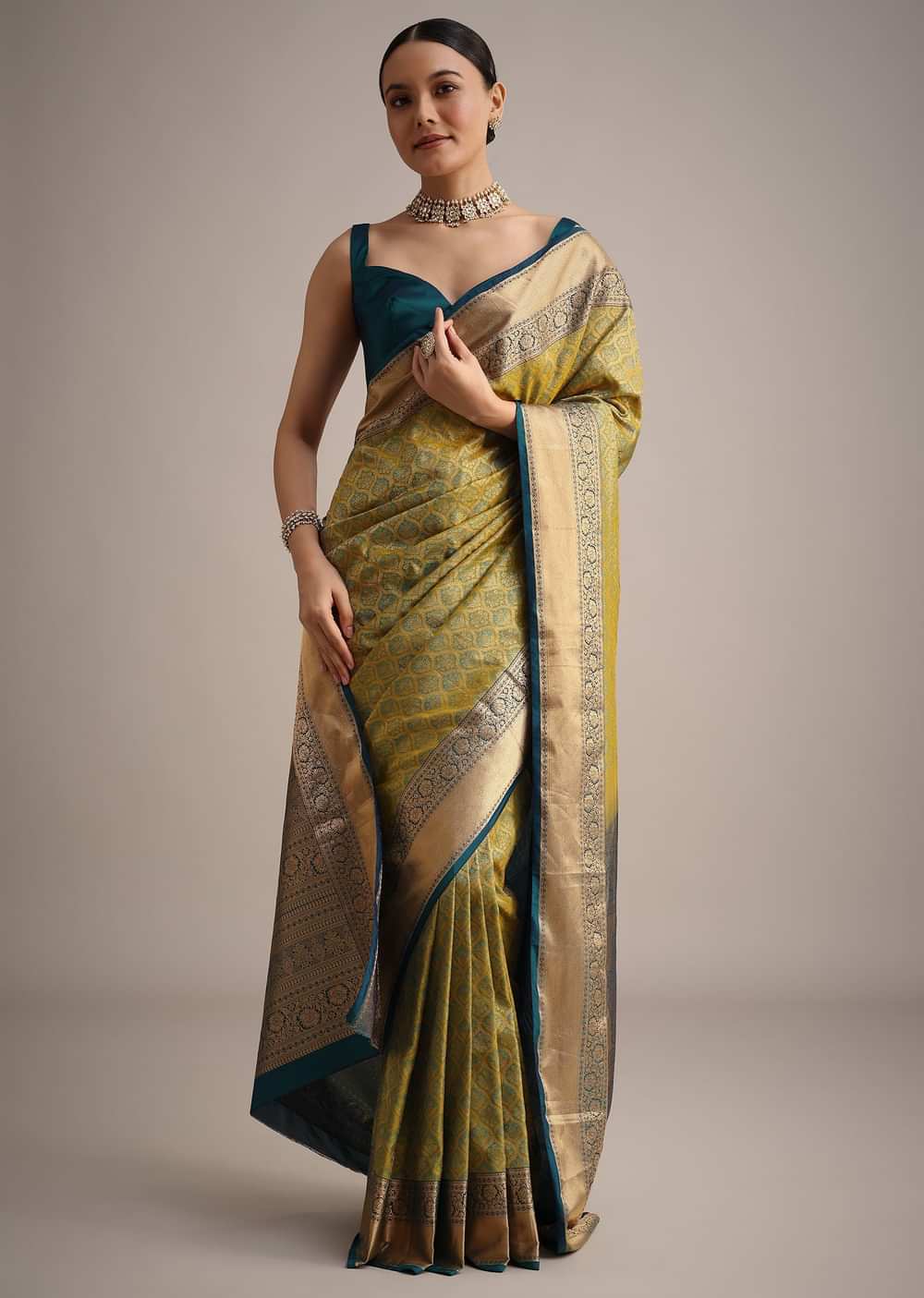 Green Kanjivaram Silk Saree With Zari Woven Work And Double Border
