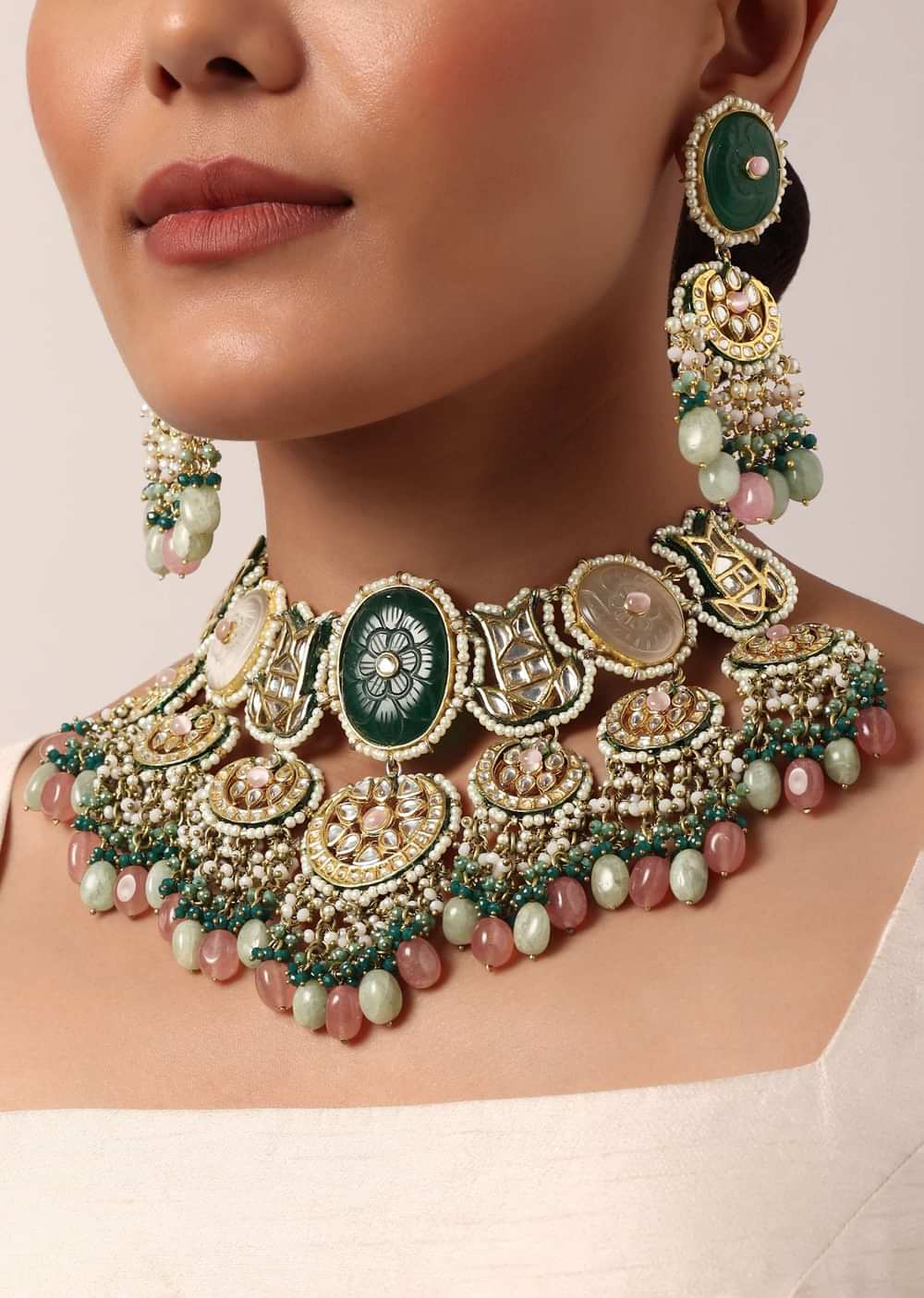 Green Kundan Choker Set With Carved Stones And Pink Beads