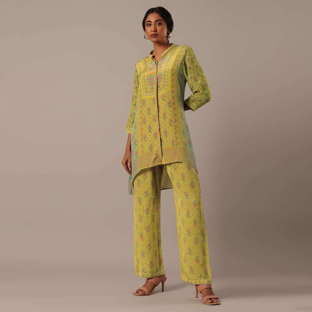 Green Shirt Collar Printed Short Kurta With Pants