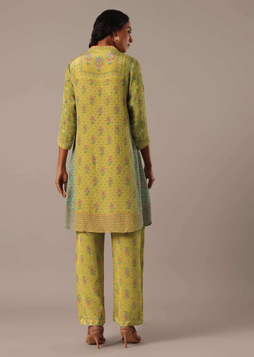 Green Shirt Collar Printed Short Kurta With Pants