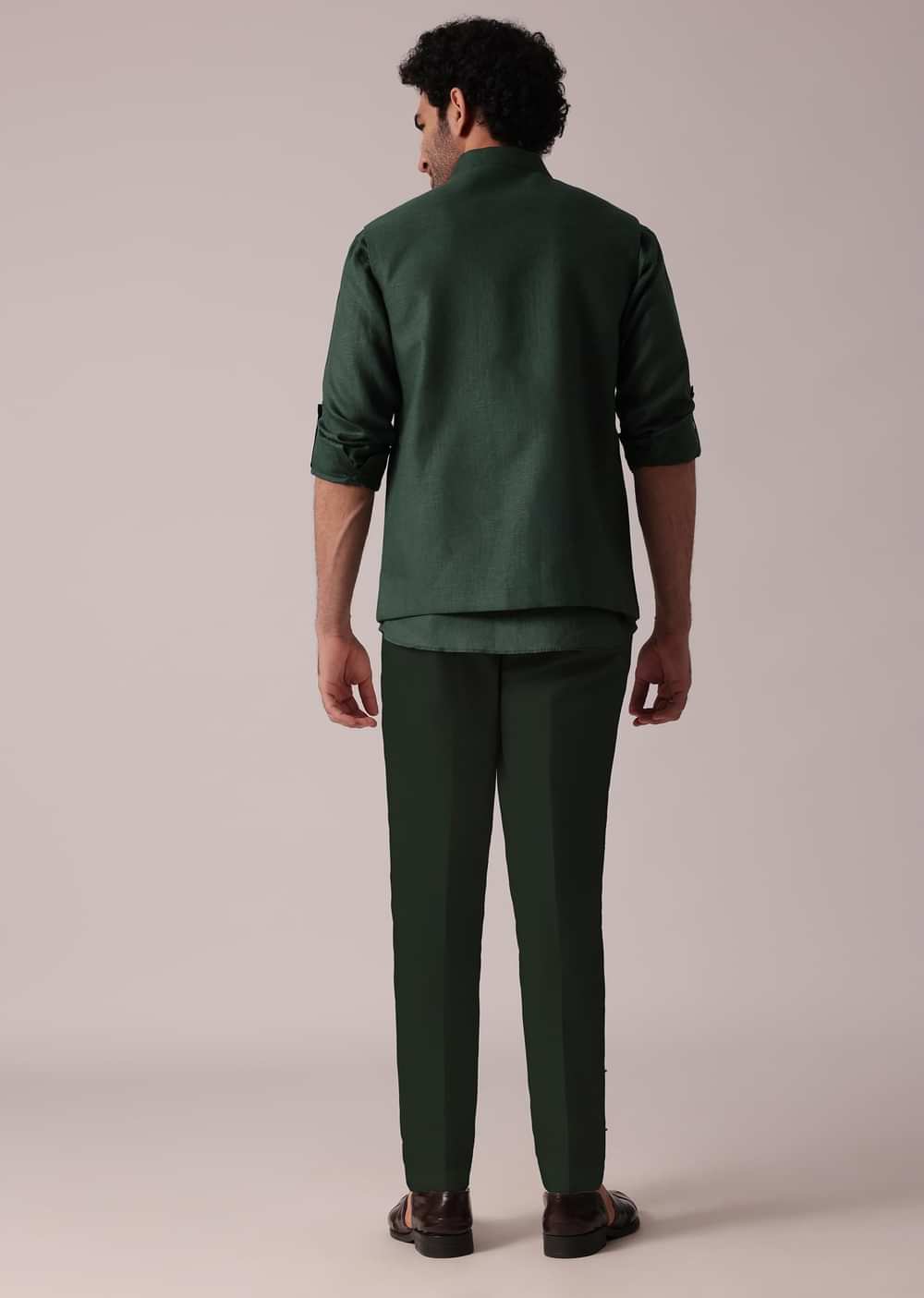 Green Short Kurta And Bandi Featuring Embroidery Detailing