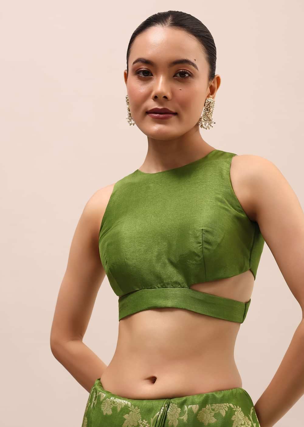 Green Silk Saree In Butta Work With Unstitched Blouse
