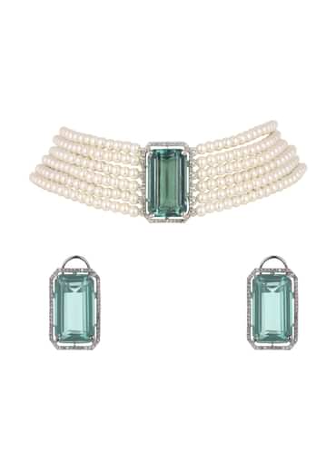 Green Studded Pearl Choker In Mix Metal