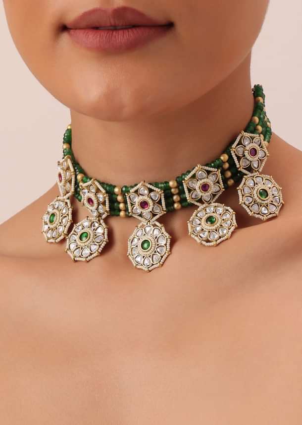 Green Temple Choker Set With Floral Motifs And Meenakari Detail Green Temple Choker Set With Floral Motifs And Meenakari Detail
