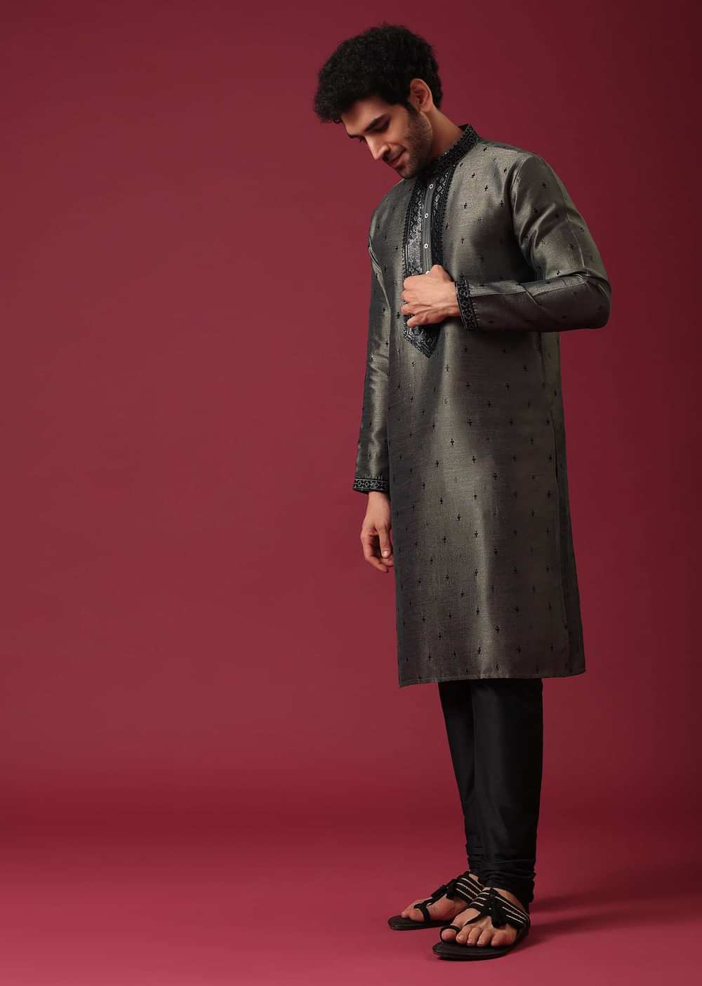 Grey Kurta Set In Silk
