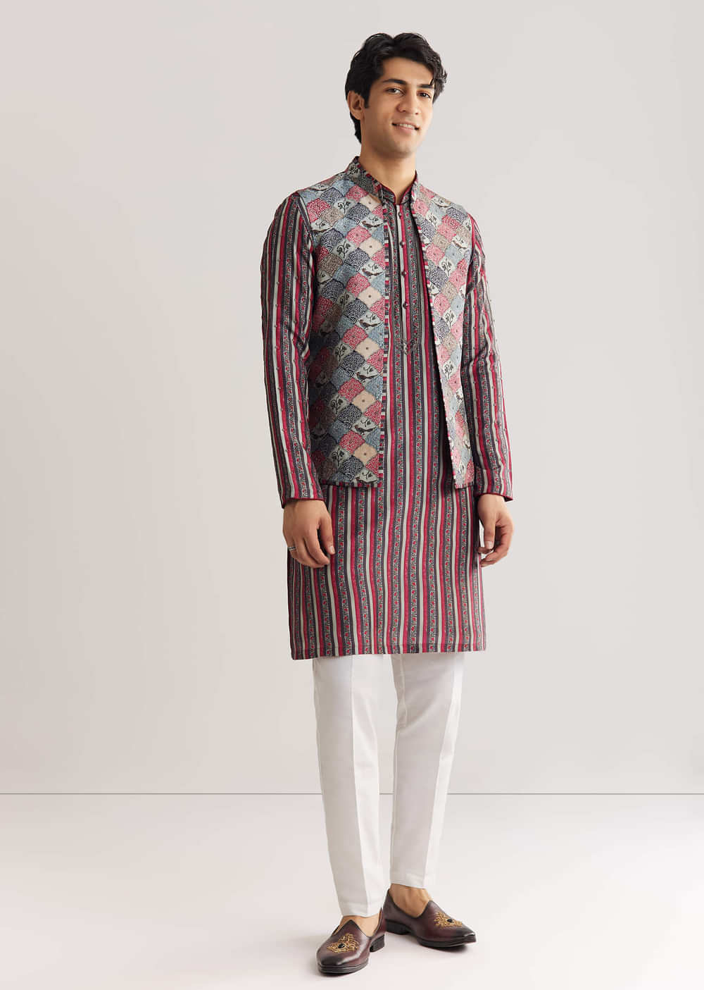 Grey Rawsilk Jacket Kurta Set With Cut Dana And Stone