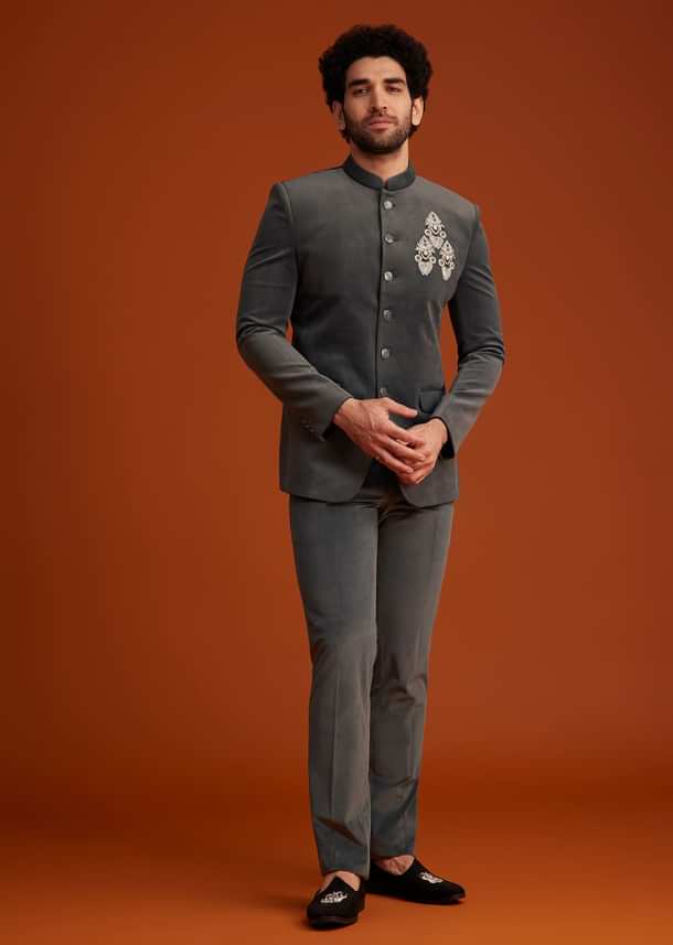 Grey Bandhgala With Embroidered Crest Grey Bandhgala With Embroidered Crest