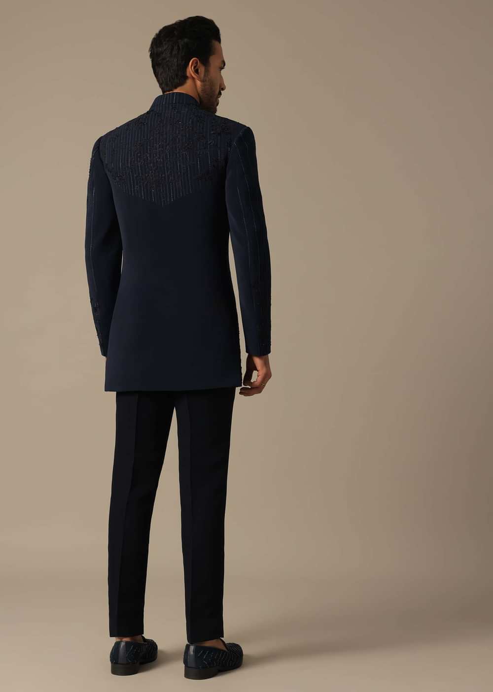Indowestern Set With Floral Cutwork Shoulder Detailing