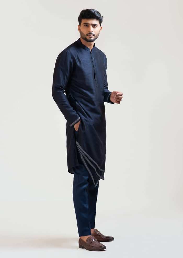 Ink Blue Geometric Panelled Kurta Set By Paarsh Atelier