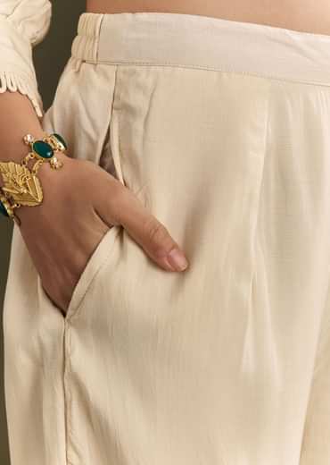 Ivory White Kurta Pant Set With Green Beaded Neckpiece