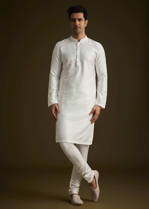 Ivory Embroidered Sherwani With Classic Pearl Detailing